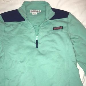 vineyard vines quarter zip xs